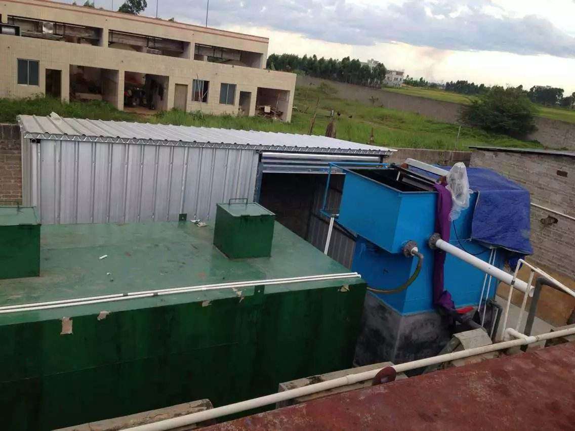 一體化污水處理在安裝過(guò)程中需注意的事項(xiàng): 一體化污水處理在安裝過(guò)程中需注意的事項(xiàng):